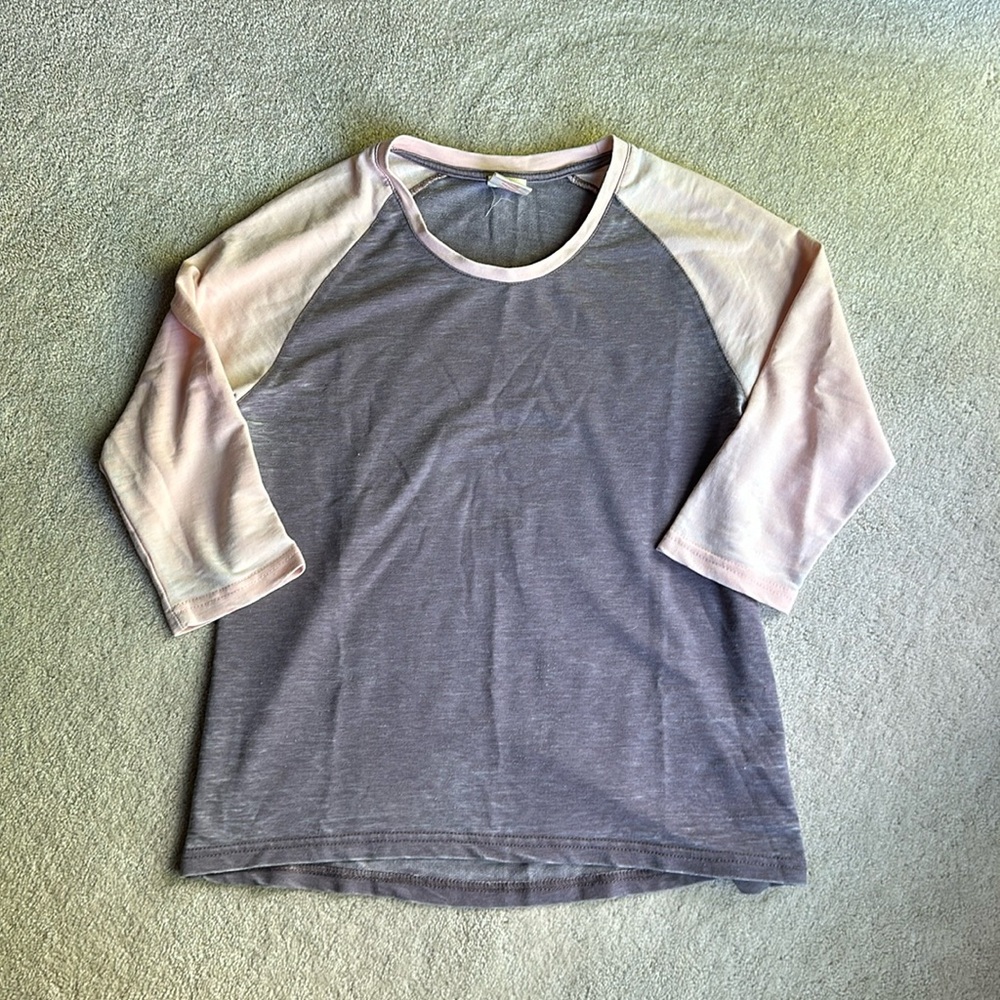 FREE w/Purchase! - J&G Raglan Tee - Women’s Small